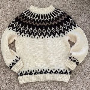 Hilda LTD vintage Icelandic wool sweater
